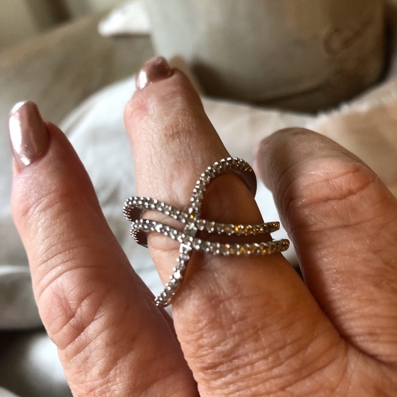 FASHION CZ RING🌸 - Picture 2 of 5